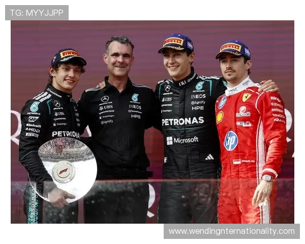 梅赛德斯赛车展现强势回归，F1赛季冠军争夺战白热化