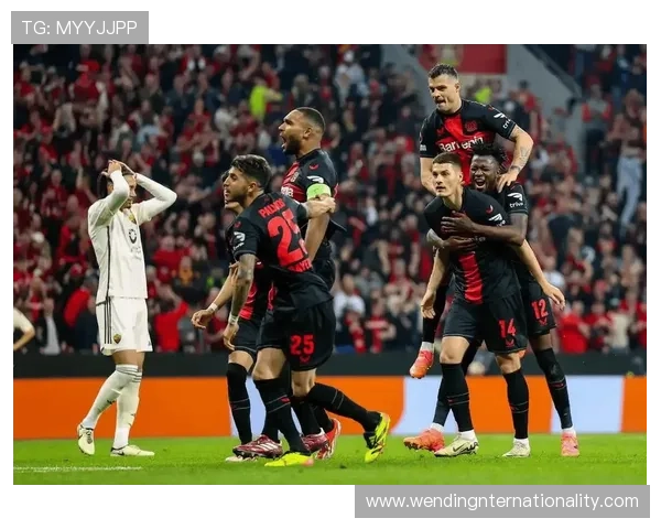 焦点对决引爆赛场激情新赛季格局生变各队争冠形势全面升级再掀高潮